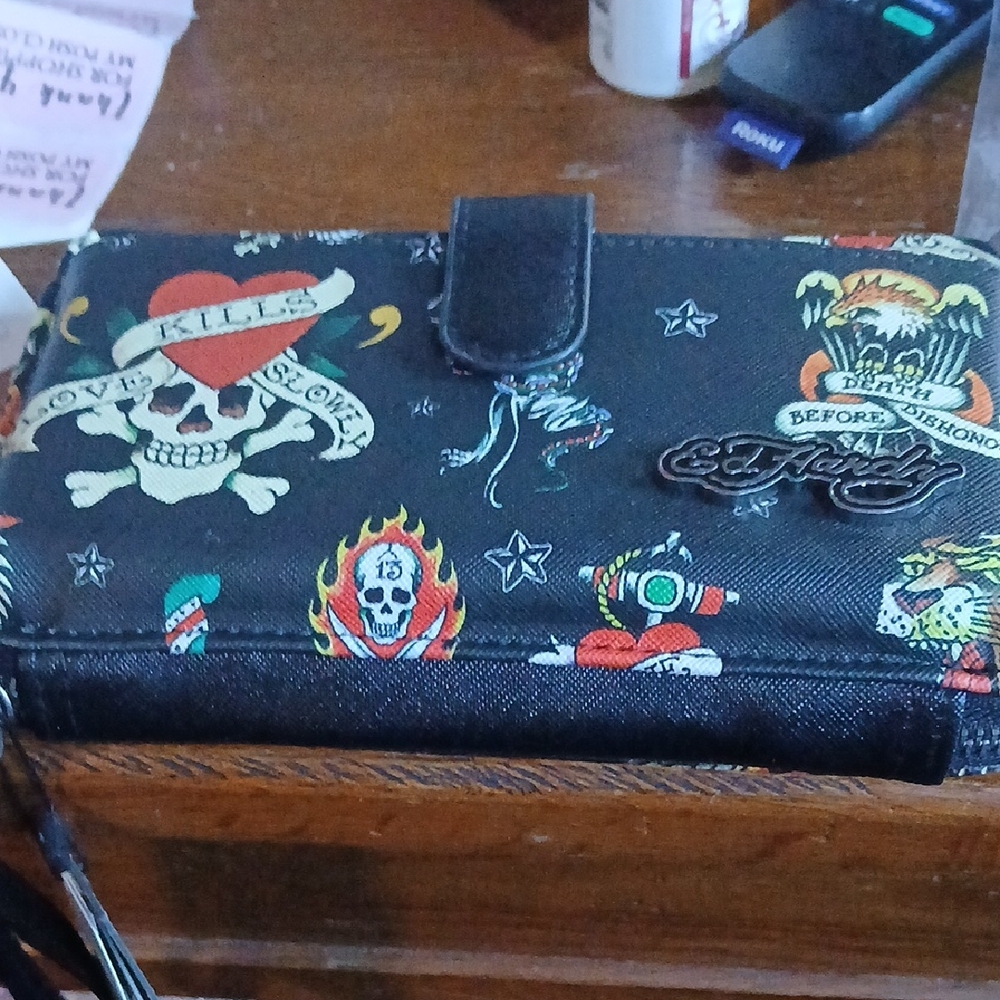 Ed Hardy Black Skull Design Wallet